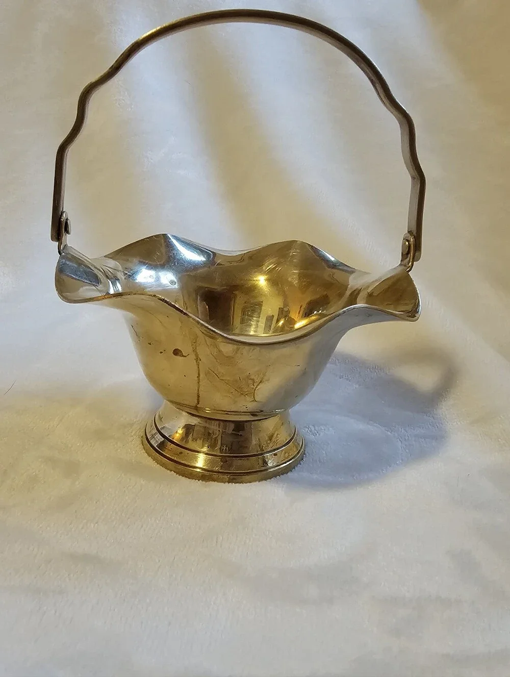 Brass Decorative Handled Candy or Nut Bowl - Gold Tone